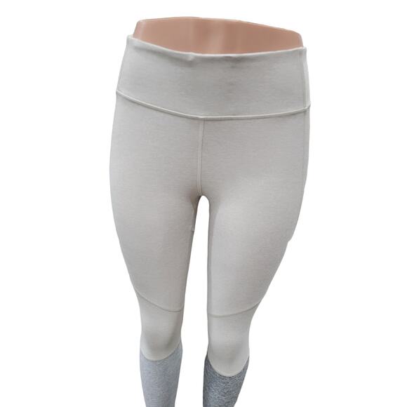 NWT Outdoor Voices 7/8 Dipped Colorblock Leggings – Size M - Picture 4 of 14